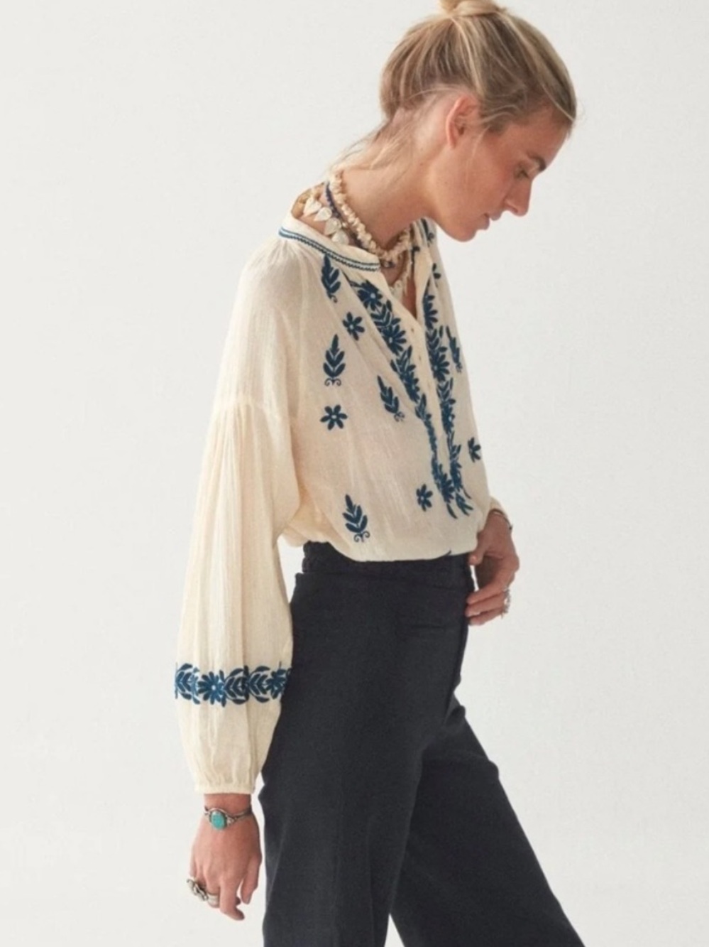 NWT Maison Hotel Blouse Lina Long Sleeve in Caribe Blue Cream Embroidered Floral - Picture 4 of 10